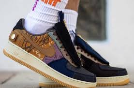 All Black Air Force 1 Low On Feet On Feet Images Of The Next Travis Scott X Nike Air Force 1 Low Nike Air Force Nike Nike Air