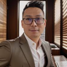 Human Edge in Pharma: Empowering Teams for Excellence