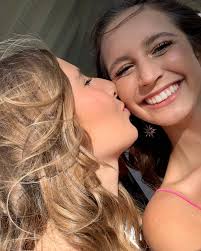 what a swaggy bunch pulling up to a homecoming dance 😏😏😻😻