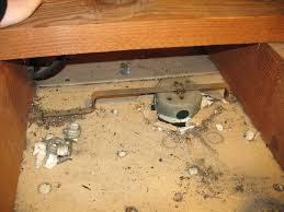 How do i remove the old box from below? What Should I Do About This Fixture Brace Home Improvement Stack Exchange