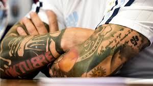 Jun 19, 2021 · este es el significado de los tatuajes de sergio ramos. Los Tatuajes De Jorge Sampaoli Que Dicen Disenos Y Fotos Goal Com