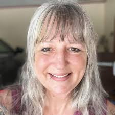 We are loving Dave's new black Jumbo. Curious to know how people like the  looks of it compared to his sunburst SJ? #repost Dave Matthews Band 📷's by  @rodrigodmbrasil