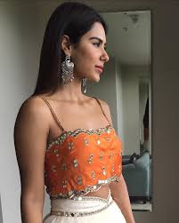 Sonam bajwa is an indian model and actress active in punjabi, hindi, tamil and telugu language cinema. Sonam Bajwa Gets Inked And Her Tattoo Is Divine Have A Look Gabruu Com