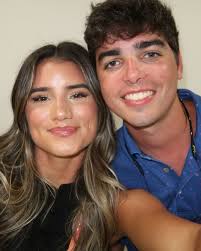 Brooks Bledsoe's Instagram, Twitter & Facebook