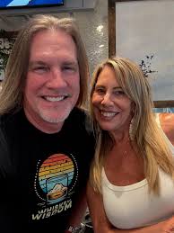 Yeah C'mon! Thanks to @balance_salon_atlanta and the owner  @cj_balance_salon with a blow-out and quick 2inch trim from  niamyah_balance_salon #yeahcmon