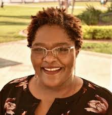 Diana Seaman's Instagram, Twitter & Facebook