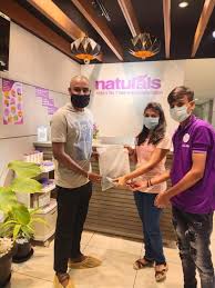 When we asked her the reason for donation she said she wanted to do something good for the society and during hard times she wanted to make them smile. Naturals Launches Gift Hair Gift Confidence Hair Donation Campaign Ritz