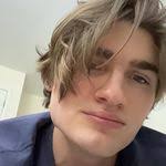 Eric Volkmann's Instagram, Twitter & Facebook