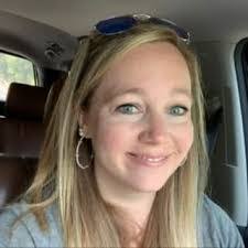 Amber Gaskins's Instagram, Twitter & Facebook