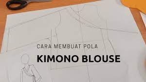 Sep 06, 2016 · setelah lengan kimono terpasang dengan rapi, sahabat fitinline bisa menjahit bagian sisi kiri dan kanan kimono dengan menggunakan pola jahitan berbentuk lurus. Tutorial Cara Membuat Pola Desain Kimono Blouse Youtube
