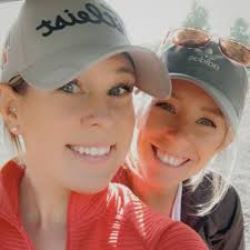 Reggie Woods and Kara Looker's Wedding Website