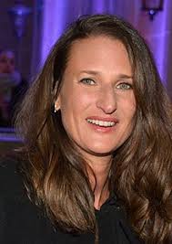 Christian clavier, chantal lauby, ary abittan et le reste du casting original seront de retour devant la caméra de philippe de. Camille Cottin Wikipedia