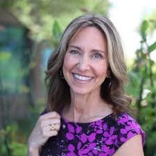 Lisa Schofield's Instagram, Twitter & Facebook