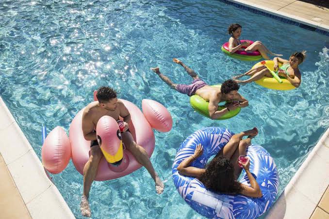 4 Illnesses You Can Get From Pool Water