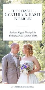Cynthia Und Bastis Stylische Hochzeit Im Ochsenstall Des Gutshof Britz Hochzeit Hochzeitsfotograf Fotografie Portraits