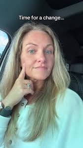 Red Queen? Yes, thank you. 👑