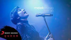 Melek mosso, 2018 şubat ayında sony müzik etiketiyle çıkardığı kedi isimli single çalışmasıyla müzik piyasasına ilk. Musikvideo Melek Mosso Keklik Gibi