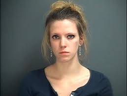 Couple charged in shoplifting spree