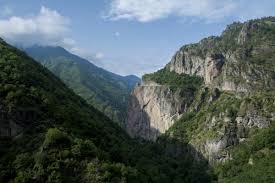 Hatila vadisi artvin cam teras / drone hava çekimi. Hatila Vadisi Milli Parki Turkiye Nin En Yuksek Cam Terasi Artvin Yolcu360