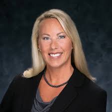 Jennifer Cottrell's Instagram, Twitter & Facebook