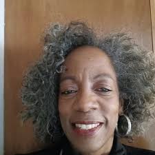 The Baltimore Ravens quarterback Lamar Jackson comforts tight end Mark  Andrews, who dropped the game tying two point conversion, in a clip that  makes me love him even more 😢 What a