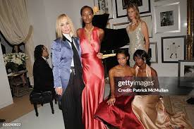 11 Haley Finkelstein In Maggie Norris Couture Photos & High Res Pictures