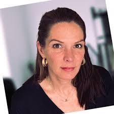 Amy Romero's Instagram, Twitter & Facebook