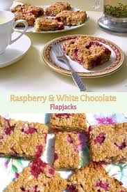 Raspberry And White Chocolate Flapjacks Quick To Make Easy To Eat And Perfect For Picnics Packed Lunc Chocolate Flapjacks Tray Bake Recipes Flapjack Recipe