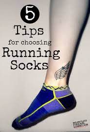 5 Tips For Choosing Running Socks Jpg 667 986 Pixels Best Socks For Running Running Socks Running Accessories