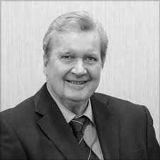 Meet the Estate Agent Team in Tring Hertfordshire