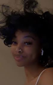 Women with dimples 😌😌😌😍