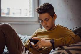 5 Reasons Why Teenagers Don't Listen - All Pro Dad