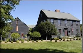 American colonial homes in north america were similar to 18th century european country houses. Looks Amazing Primitive Homes Early American Homes Colonial Style Homes