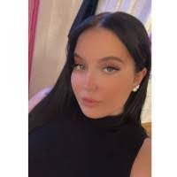 Alison Sousa's Instagram, Twitter & Facebook