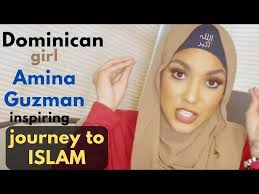 Amina Guzman's Instagram, Twitter & Facebook