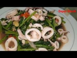 Namun sebenarnya tumis kangkung dan cah kangkung berbeda lho. Resep Tumis Pare Original Tanpa Rasa Pahit Youtube