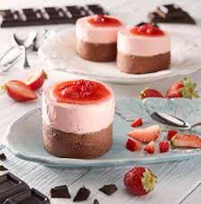 Torta cioccolato e fragole senza glutine) che fai se è il compleanno di un'amica? Semifreddo Al Cioccolato E Fragole La Ricetta Perugina Com