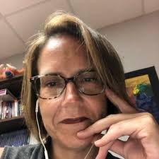 Keri Weiss (@deafedteacher)