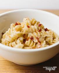 Macaroni Au Fromage Jalapeno Pour Deux Recette Jalapeno Mac And Cheese Mac And Cheese Cheesy Recipes Easy