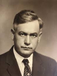 Thomas Drewry's Instagram, Twitter & Facebook