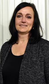 Three female basketball standouts among sports hall of fame induction class 