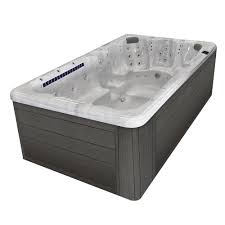 Systèmes de contrôles, claviers, pompes, apps et accessoires pour spas nous sommes un joueur majeur de l'industrie du spa. Spas De Nage Trevi Spartan La Gamme De Spas Entrainement Trevi Trevi