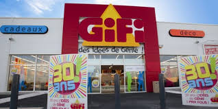 Pour contacter un magasin besson chaussures par téléphone, merci de composer le numéro. Philippe Ginestet Gifi Met Un Pied Dans Besson Chaussures