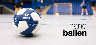 Scopul jocului este de a marca cât mai multe goluri în poarta echipei adverse. Nieuws Het Verschil Tussen Gewichtsballen Harsballen Zelfklevende Ballen En Beachhandballen Handbalshop Nl