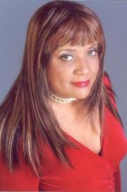 LaVerne Holliday dies; popular radio host ended her days selling peanuts  outside Busch Stadium