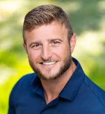 Water Damage Repair .Tech