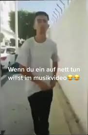 So lang ist es gar nicht her und doch kommt's einem vor wie 'ne ewigkeit  @apache_207 . 200 Km H Created By Apache 207 Popular Songs On Tiktok