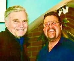 Glenn Linder's Instagram, Twitter & Facebook