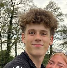 Wotton Star shines brightest against Southside Star. A big win for  Thompsons Tots/ Colbys Colts/Kyle's kids against Southside Star today! Man  of the match Oscar Nelmes bagging a brace in the 3-1