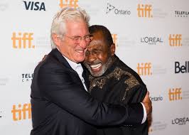 Réalisé par lasse hallström /2009/titre original hachi: Richard Gere Starportrat News Bilder Gala De
